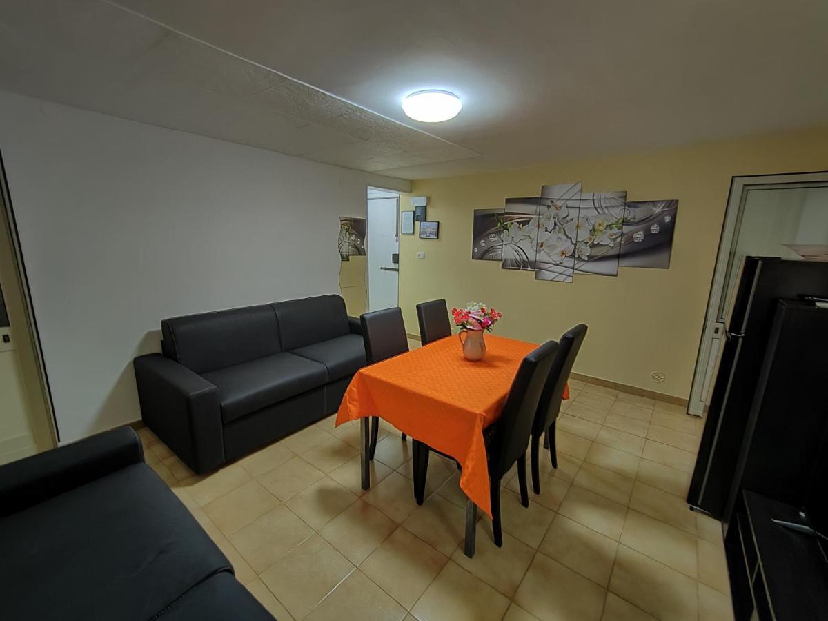 Piazza Verga Home Catánia Buitenkant foto